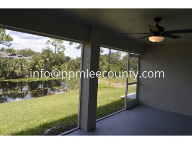 Foto del edificio - 4 Bedroom 3 Bathroom on Freshwater Canal!