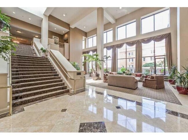 Foto del edificio - 1280 W Peachtree St NW