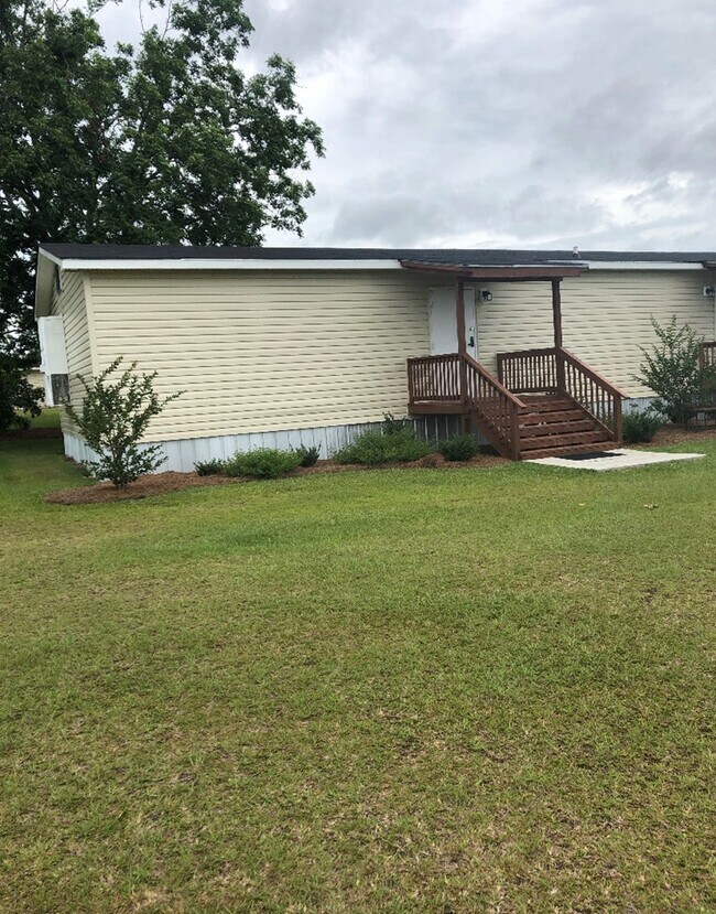 Building Photo - 1525 Bethel Church Rd