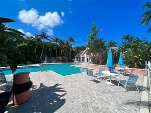 Building Photo - 1001 Crystal Way