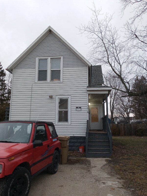 50165014 14th Ave, Kenosha, WI 53140 House Rental in Kenosha, WI