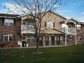 Primary Photo - 410 S River Rd