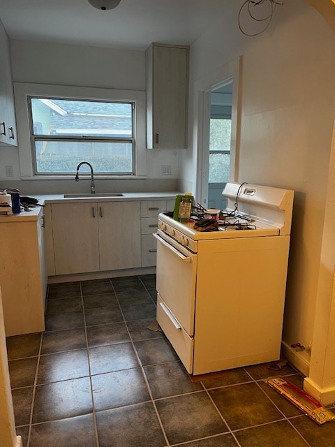 Cocina - 1493 Atchison St