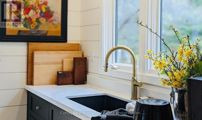 Photo du bâtiment - 929 Muskoka 3 Rd