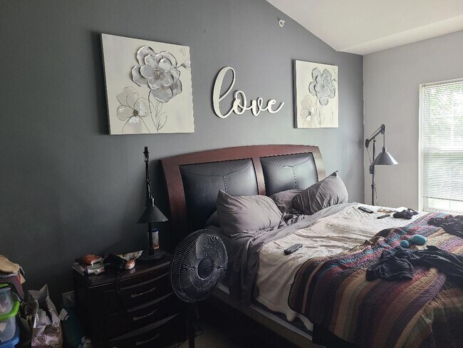 Foto del edificio - 2545 W Colonial Woods Dr