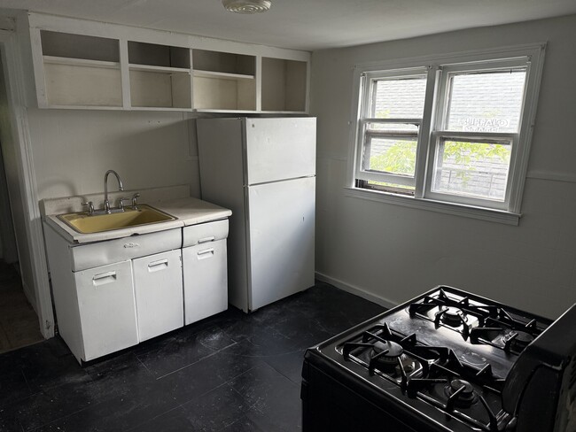 Foto del edificio - 488 Cambridge Ave