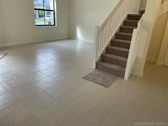 Foto del edificio - 3421 W 111th Pl