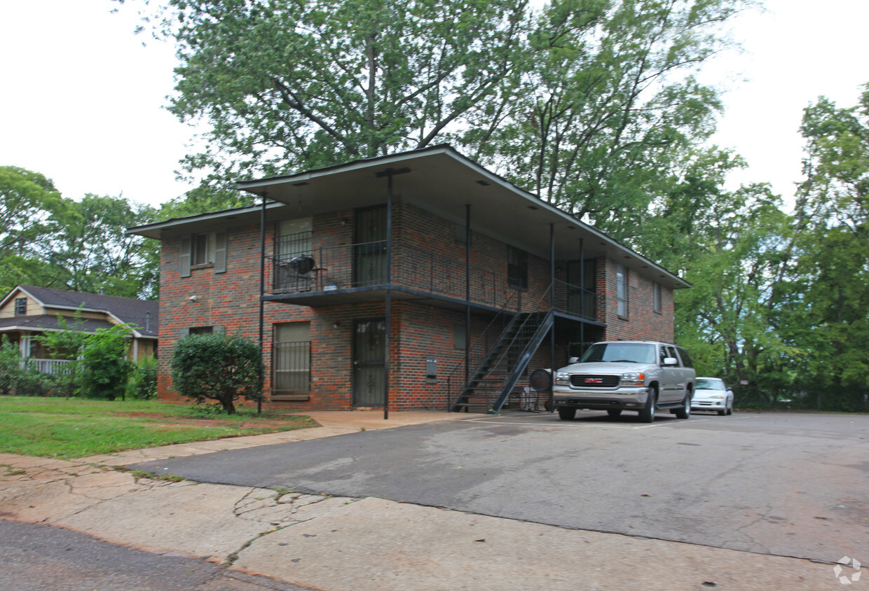 Building Photo - Kingston Villas