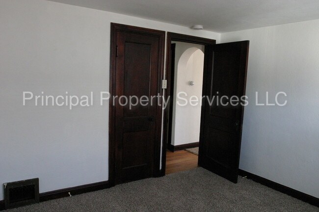 Foto del edificio - 711 Pine St