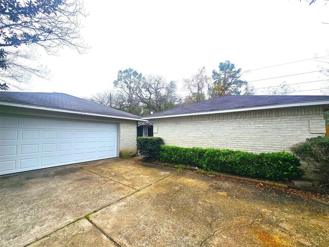 Foto del edificio - 6402 Barrygate Dr
