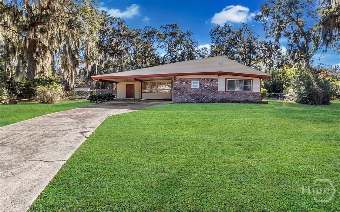 Foto principal - 36 Silverstone Cir