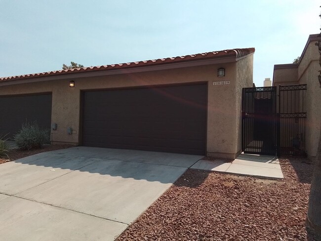 Foto del edificio - Townhouse Ready for Move-In!