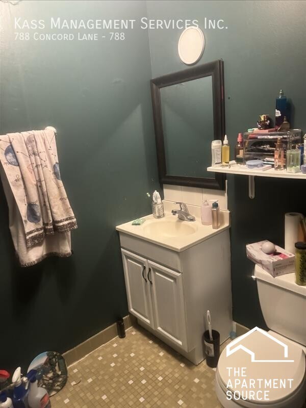 Foto del edificio - 788 Concord Ln