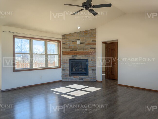 Foto del edificio - 2250 Daly Dr