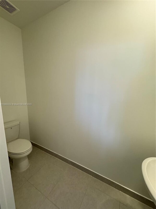 Foto del edificio - 23349 SW 128th Ave