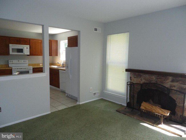 Building Photo - 110 Peregrine Dr