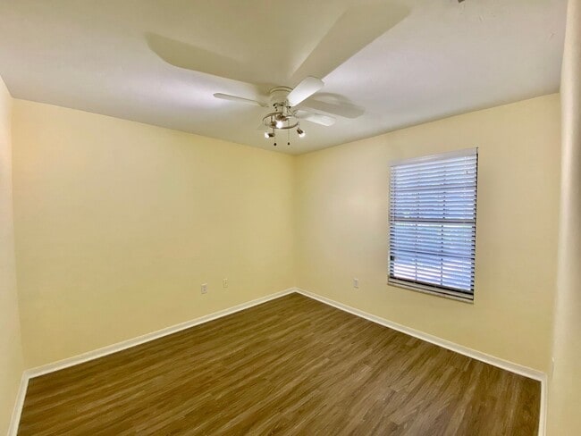 Building Photo - Charming 4BR Home in Haile Plantation with...