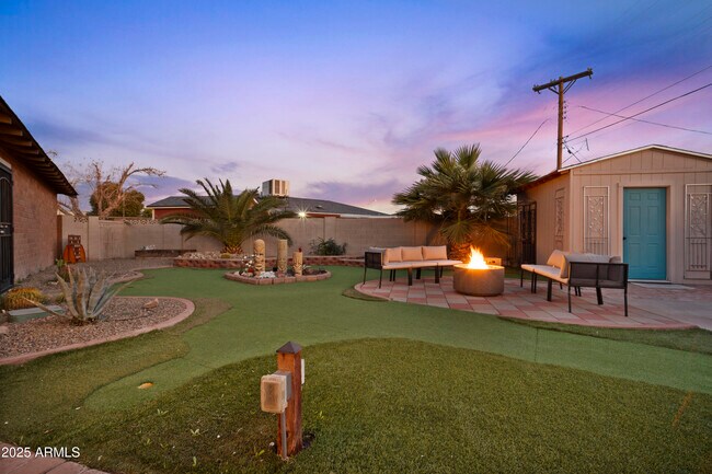 Foto del edificio - 2240 N 74th Way