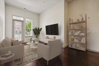 Building Photo - 322 Baldwin