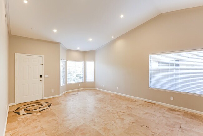 Building Photo - 8132 W Papago St