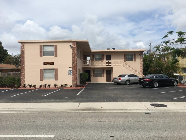 Building Photo - Coral Point
