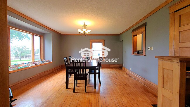 Building Photo - 1852 Co Rd G