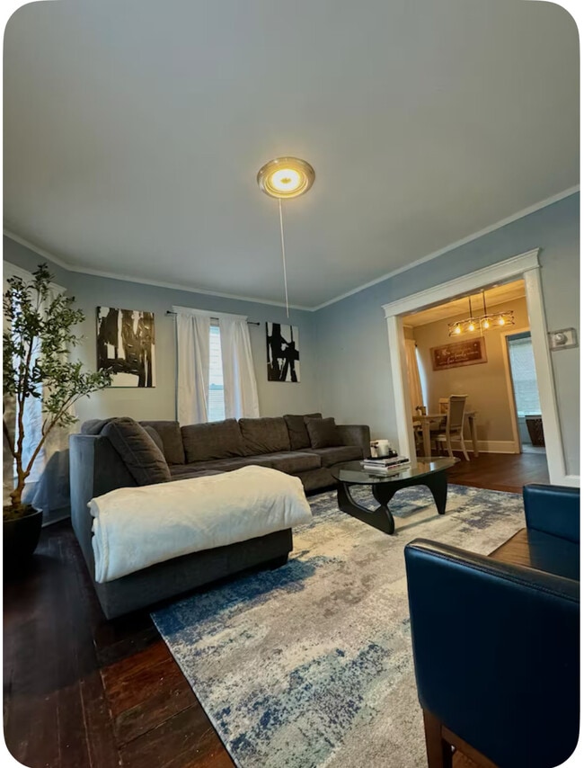 Building Photo - 7 Hill Pl