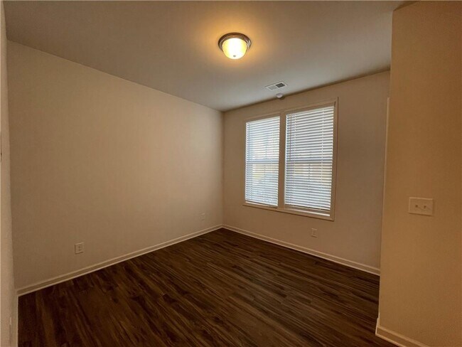 Foto del edificio - 1223 Cushenberry Ln