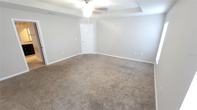 Building Photo - 410 St Georges Cir