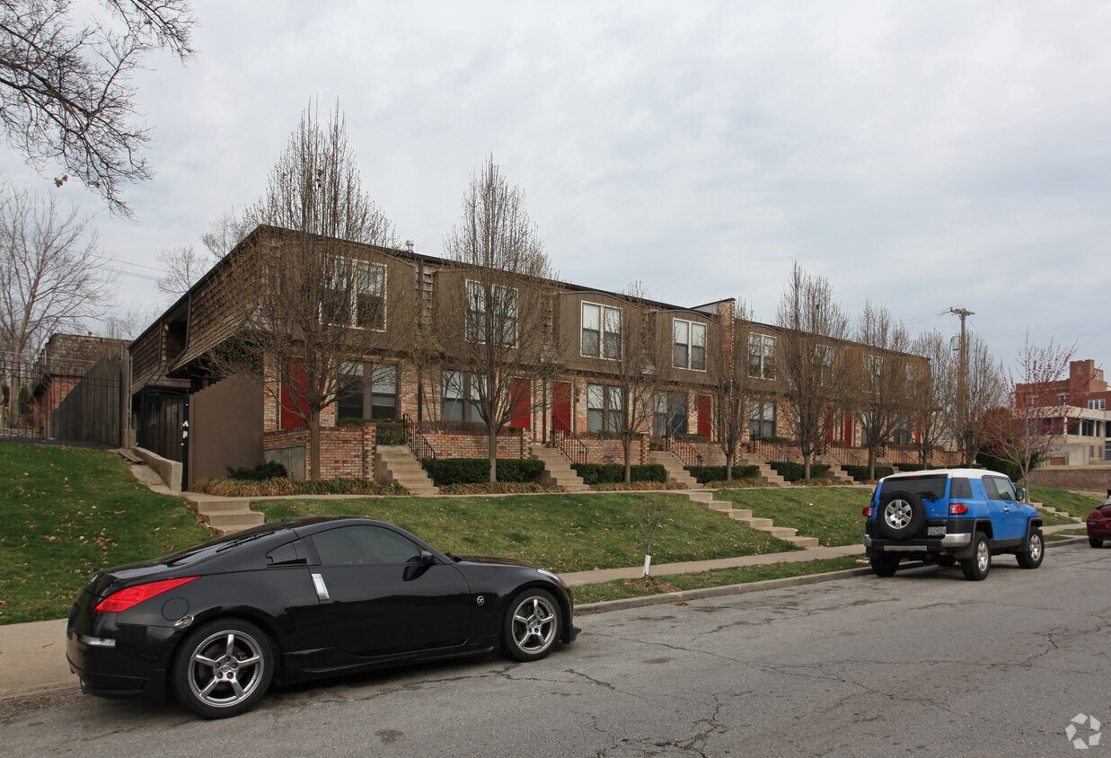 Foto principal - 4000 Oak St