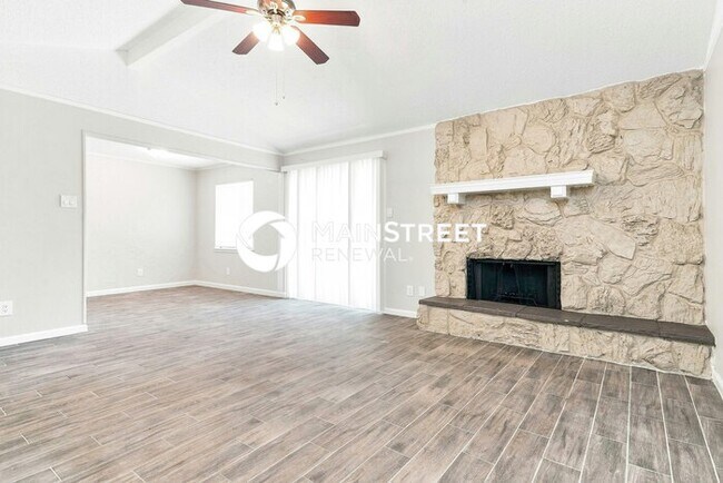 Foto del edificio - 3 Bedroom Pet-Friendly Home in Watauga, TX with Main Street Renewal