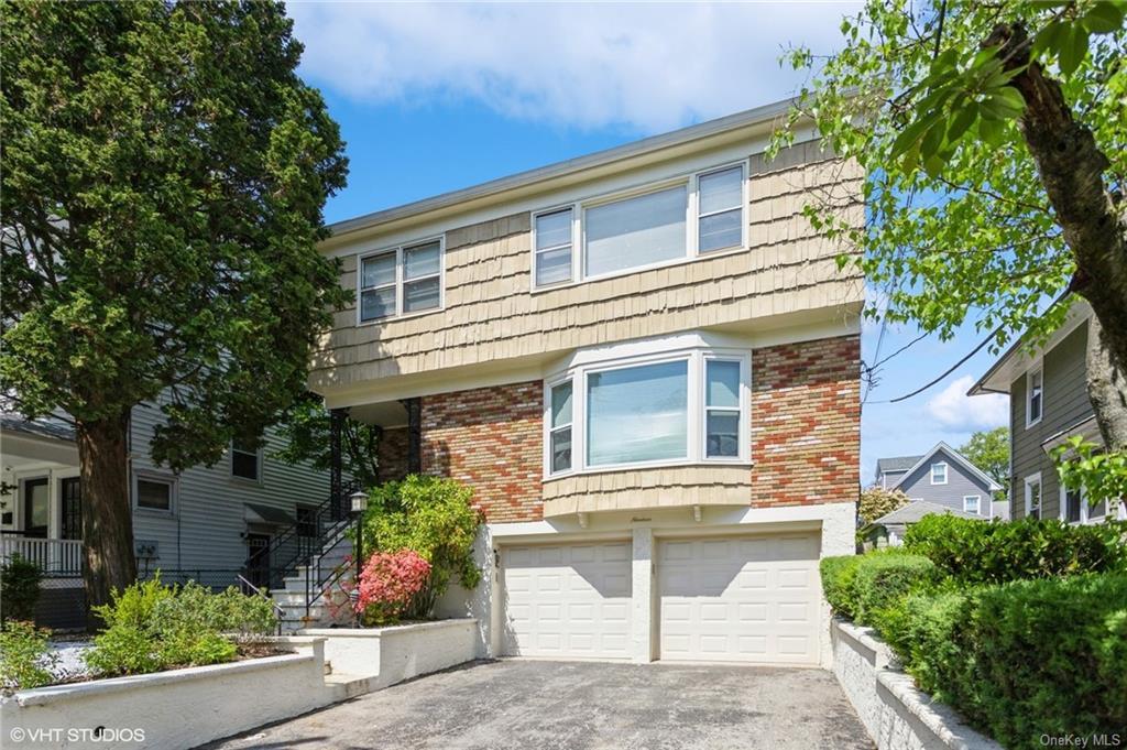 19 Third Ave Unit 1, Village of Pelham, NY 10803 Room for Rent in