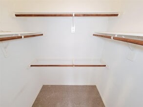 Building Photo - 25219 Piney Heights Ln