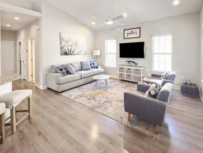 Building Photo - 32 Gulf Cove Ct