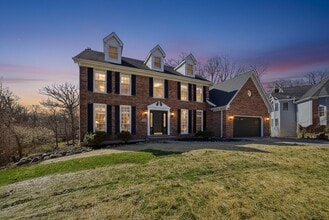 Building Photo - 1215 Triple Crown Ct