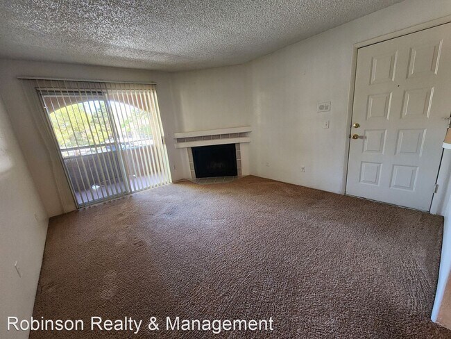 Foto del edificio - 1 br, 1 bath House - 240 Mission Catalina ...