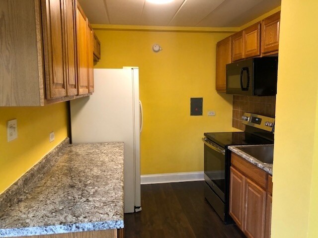 Foto del edificio - 6160 N Damen Ave