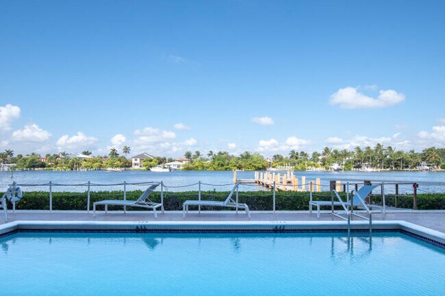 Building Photo - 3525 S Ocean Blvd