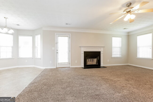Foto del edificio - 341 Cobblestone Ct