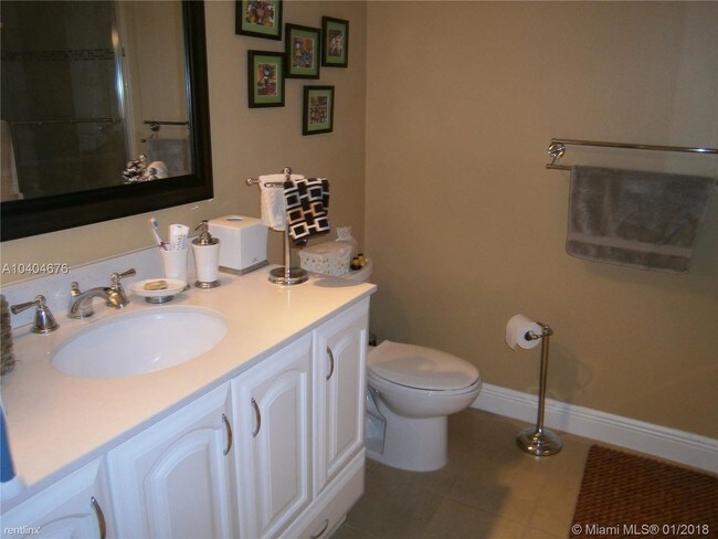 Foto del edificio - 600 Parkview Dr