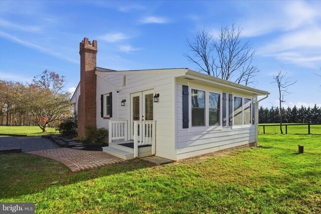 Building Photo - 18685 Haps Ln