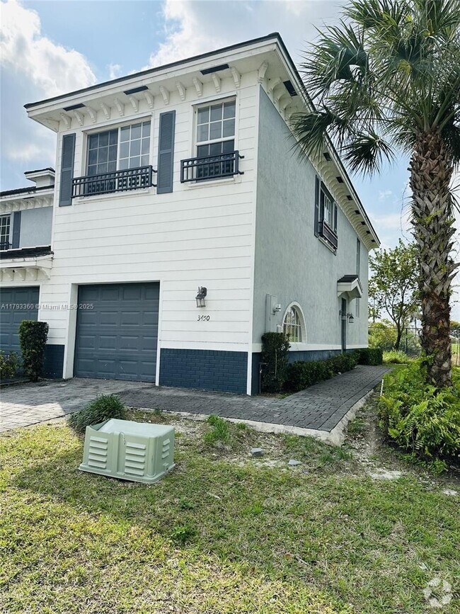 Building Photo - 3450 NW 13th St