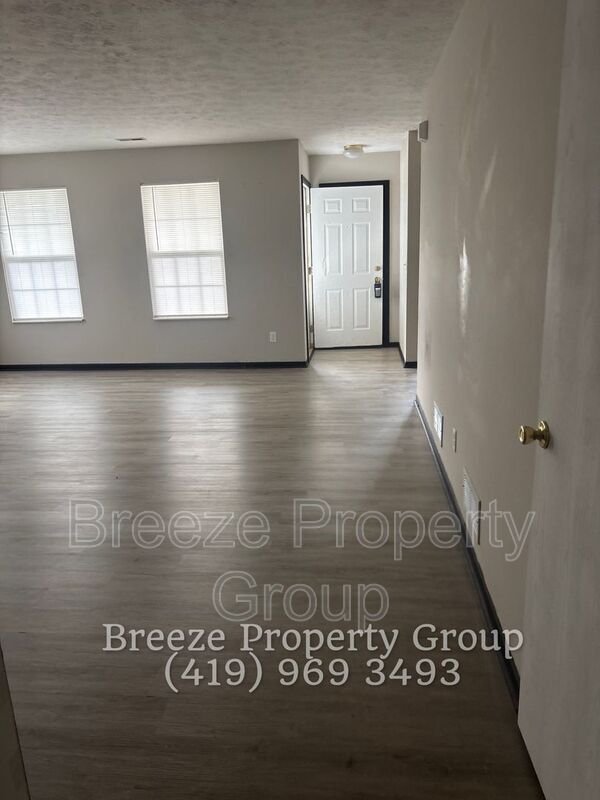 Building Photo - 2983 Megan Cir