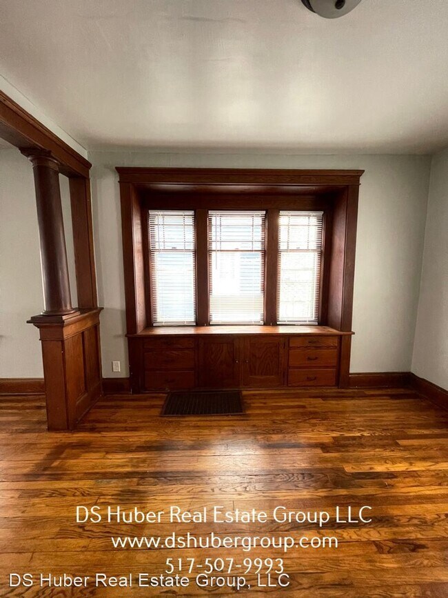 Building Photo - 2 br, 1 bath House - 1114 Dakin St