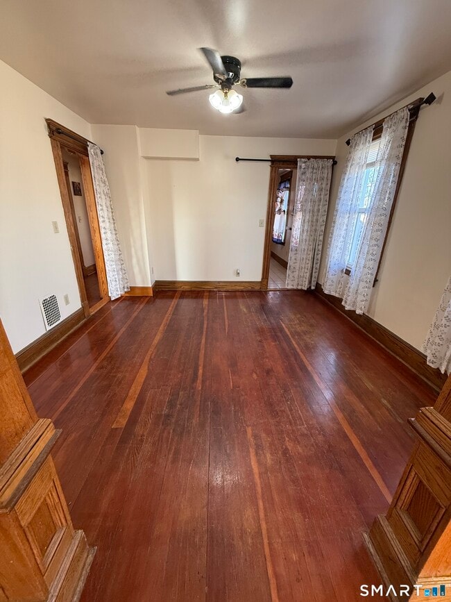 Building Photo - 91 Alma St