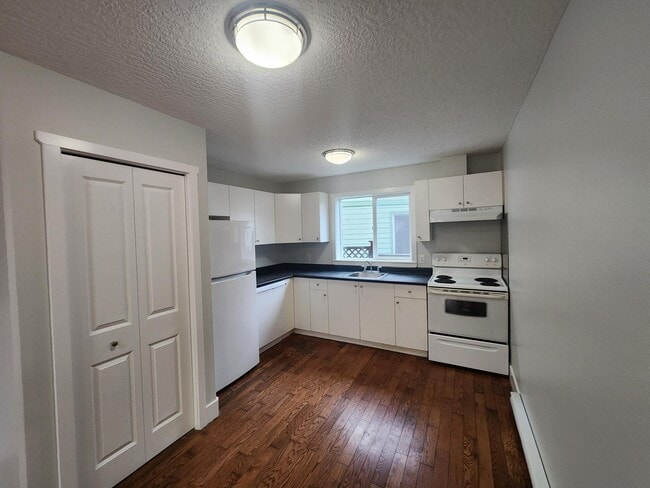 Building Photo - 6583 Worthington Way