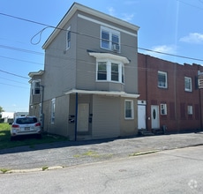 Building Photo - 2463 Jefferson St