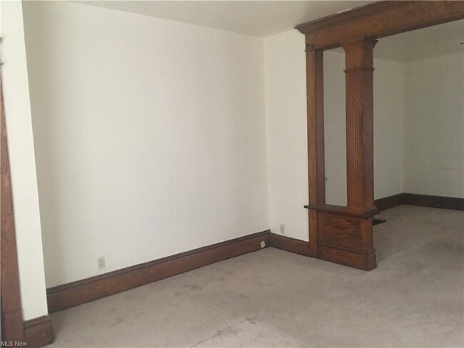 Building Photo - 55 Cotter Ave
