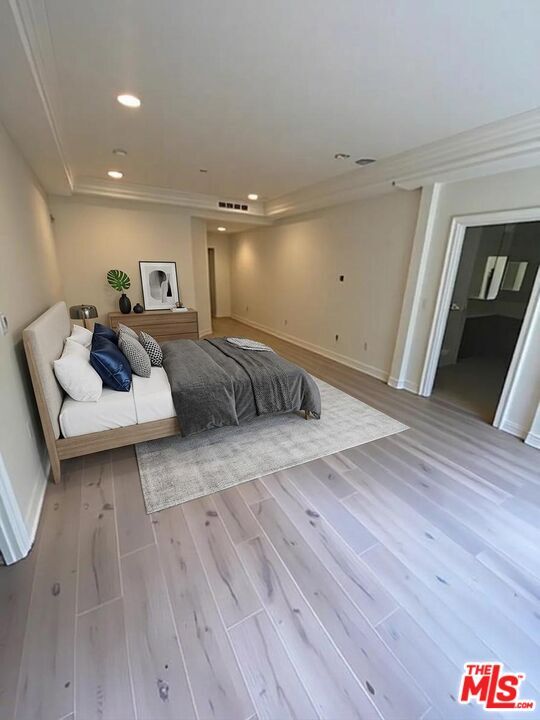 Foto del edificio - 129 S Elm Dr