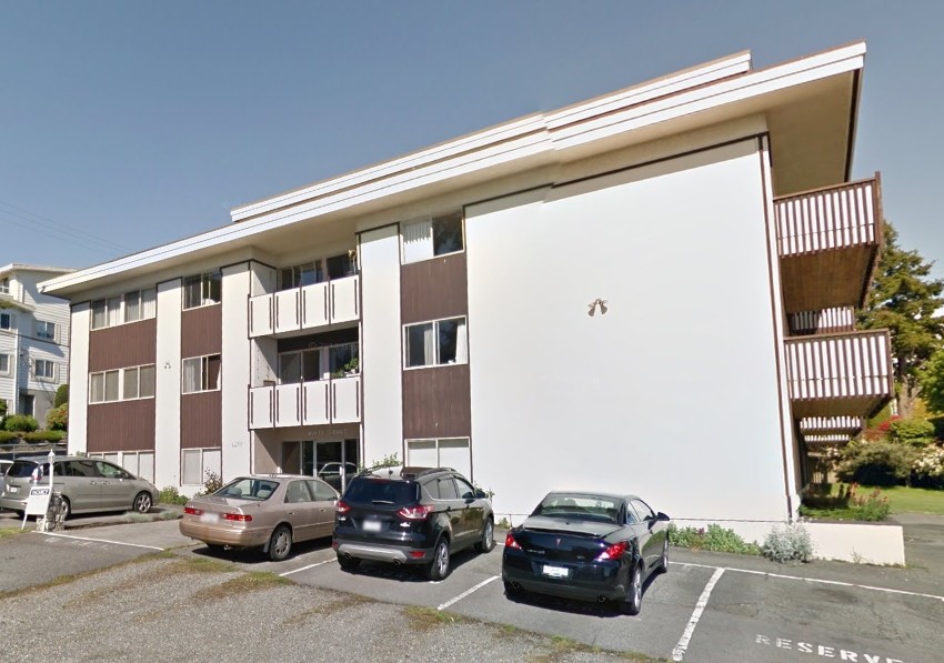 Primary Photo - White Sands Apartments